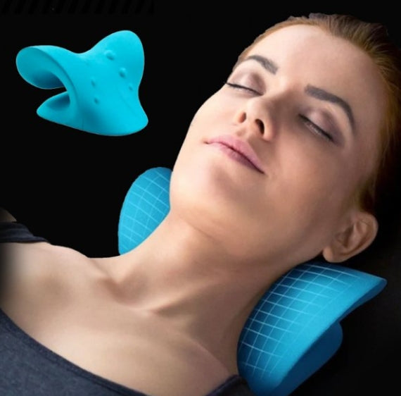 Neck and spine traction pillow